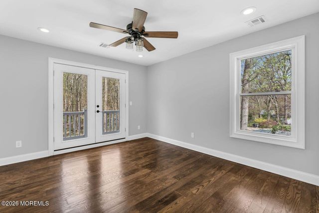 41 Nautilus Drive W, Leonardo, NJ 07737