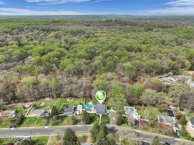 41 Nautilus Drive W, Leonardo, NJ 07737