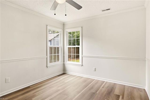 4852 Fountain Hall DR, Virginia Beach, VA 23464