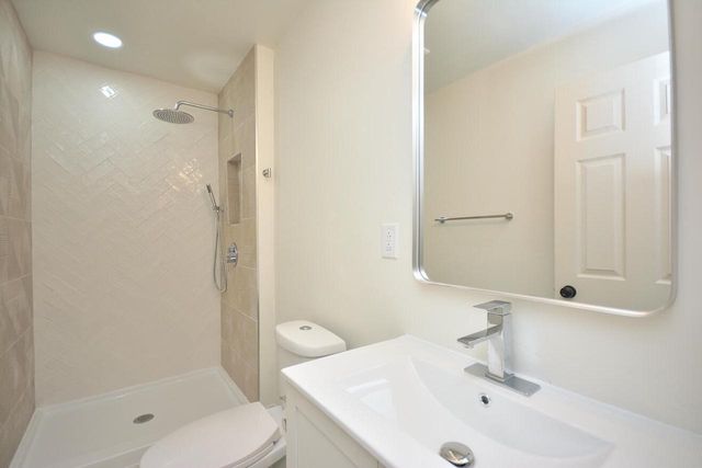 2106 Murphy Woods ROAD, Beloit, WI 53511