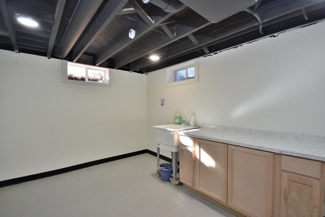 2106 Murphy Woods ROAD, Beloit, WI 53511