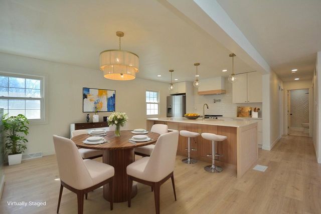 2106 Murphy Woods ROAD, Beloit, WI 53511