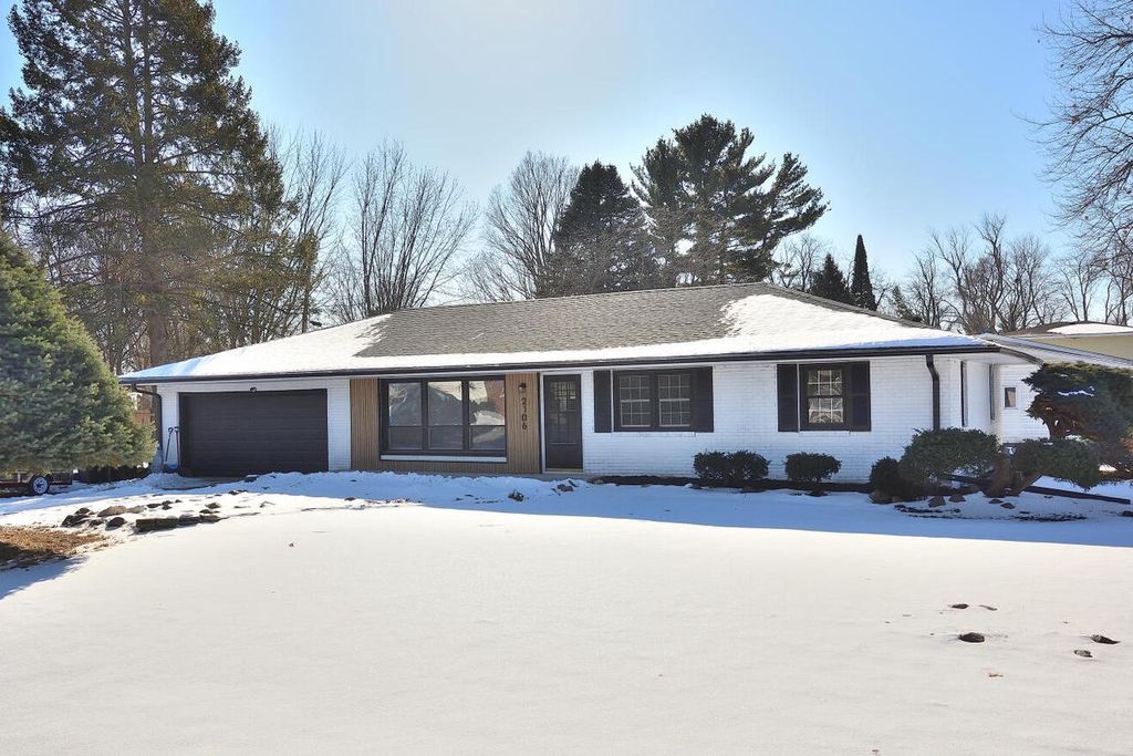 2106 Murphy Woods ROAD, Beloit, WI 53511