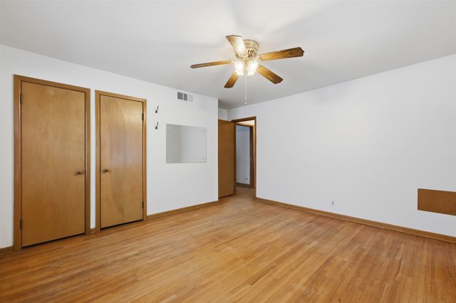 202 W Kinkaid St, Wichita, KS 67213