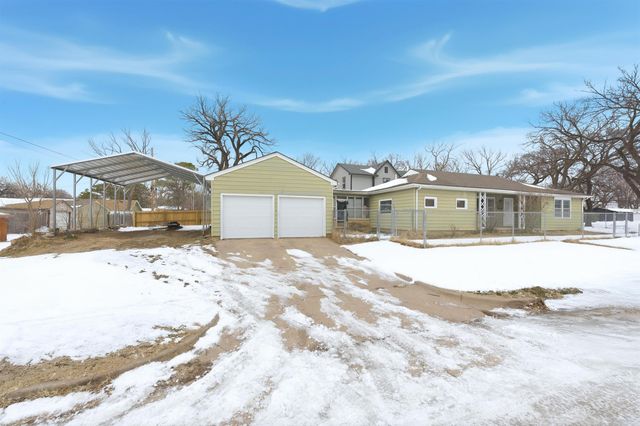 202 W Kinkaid St, Wichita, KS 67213