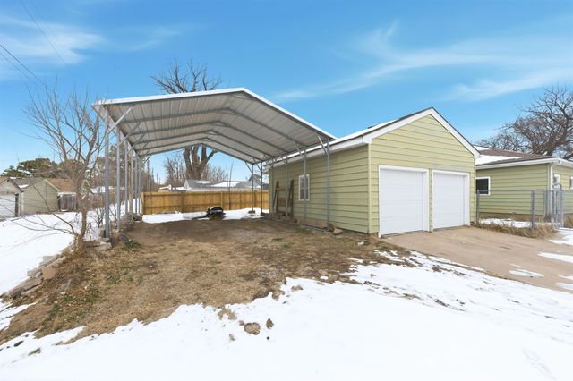 202 W Kinkaid St, Wichita, KS 67213