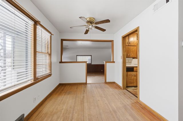 202 W Kinkaid St, Wichita, KS 67213