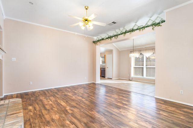 1410 Embercrest Drive, Midlothian, TX 76065