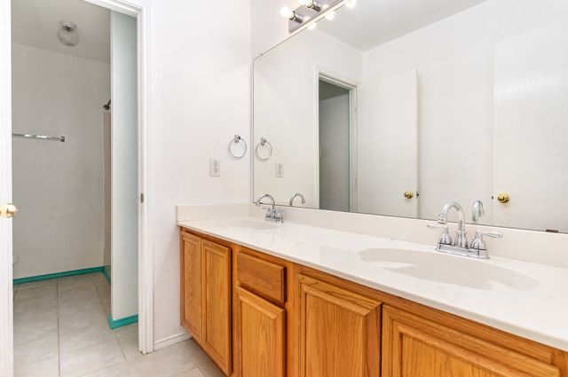 1410 Embercrest Drive, Midlothian, TX 76065