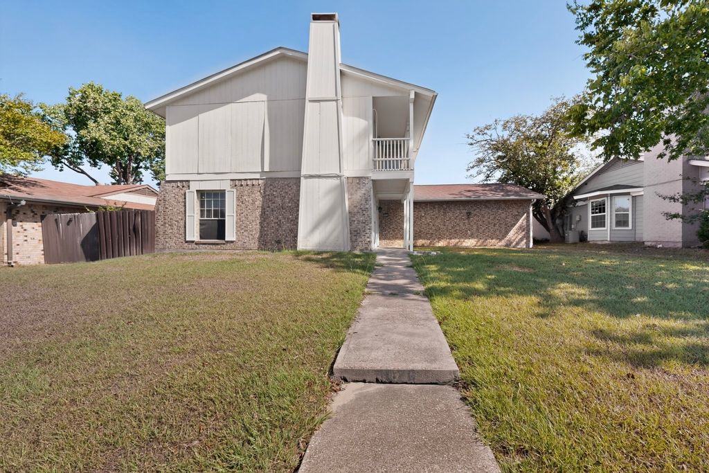 5026 Boca Raton Drive, Garland, TX 75043