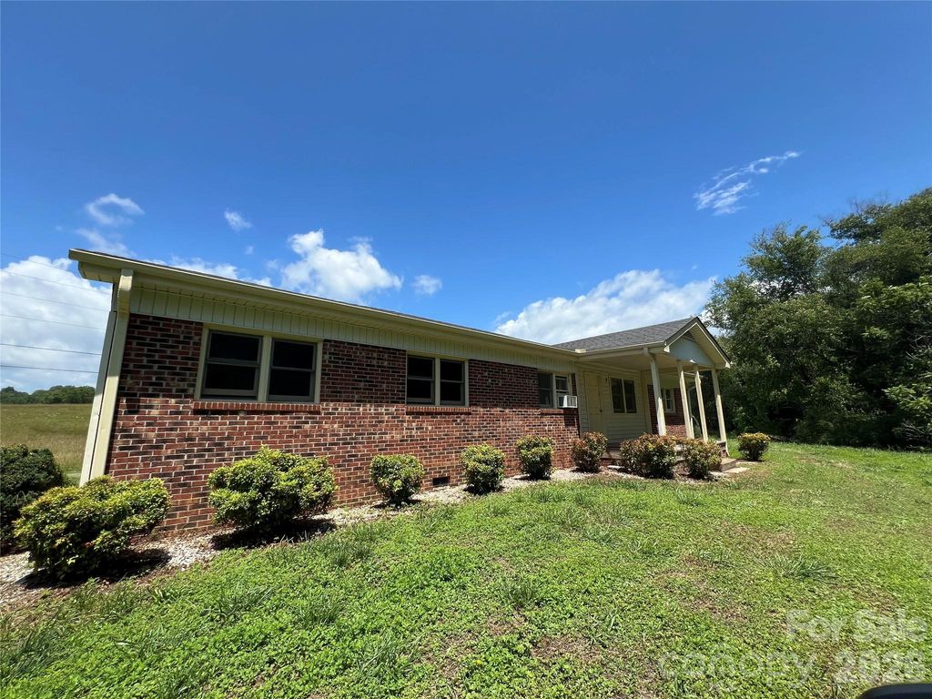 4405 Maple Creek Road, Rutherfordton, NC 28139