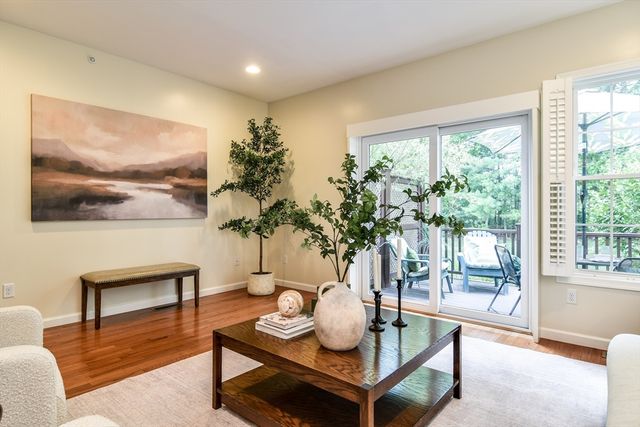 204 Sand Trap Court 204, Northbridge, MA 01534