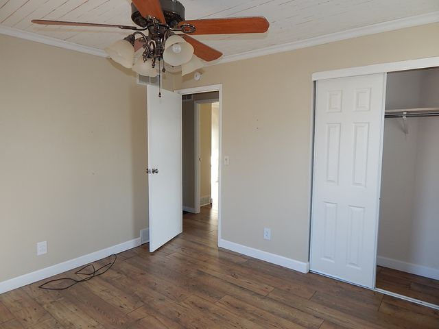 3302 Greenbrier Drive, Bettendorf, IA 52722