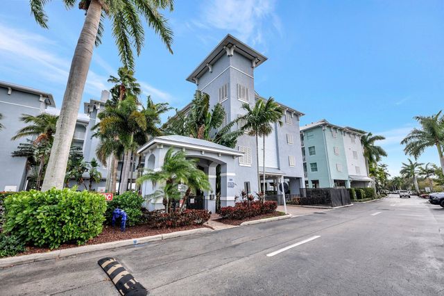 875 NW Flagler Avenue 404, Stuart, FL 34994