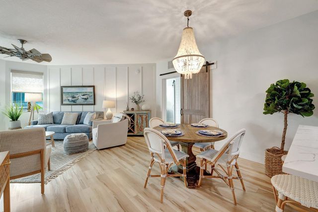 875 NW Flagler Avenue 404, Stuart, FL 34994