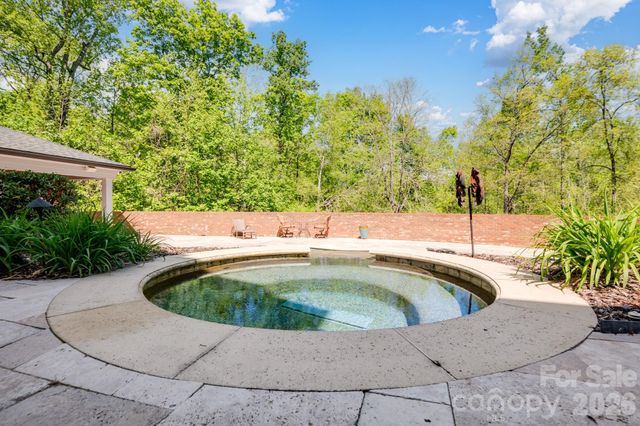 3340 Chelwood Drive NW, Concord, NC 28027
