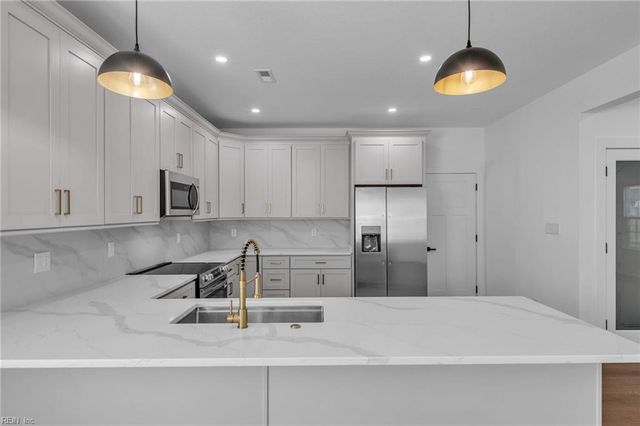 236 W. Queen ST, Hampton, VA 23669