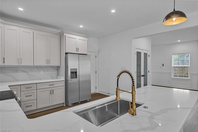 236 W. Queen ST, Hampton, VA 23669