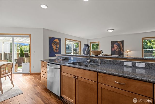 2120 248th Place SE, Sammamish, WA 98075
