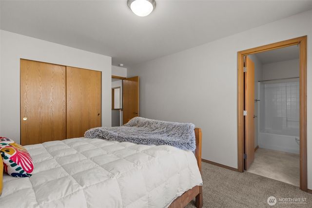 2120 248th Place SE, Sammamish, WA 98075