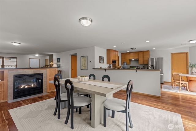 2120 248th Place SE, Sammamish, WA 98075