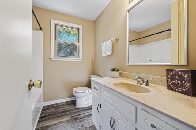 1832 Palamino Dr, Clarksville, TN 37042