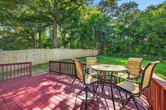 1832 Palamino Dr, Clarksville, TN 37042