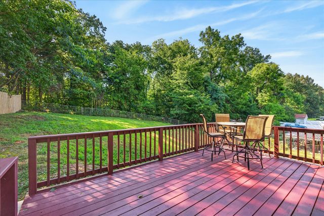 1832 Palamino Dr, Clarksville, TN 37042