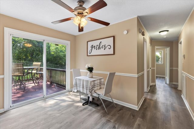 1832 Palamino Dr, Clarksville, TN 37042