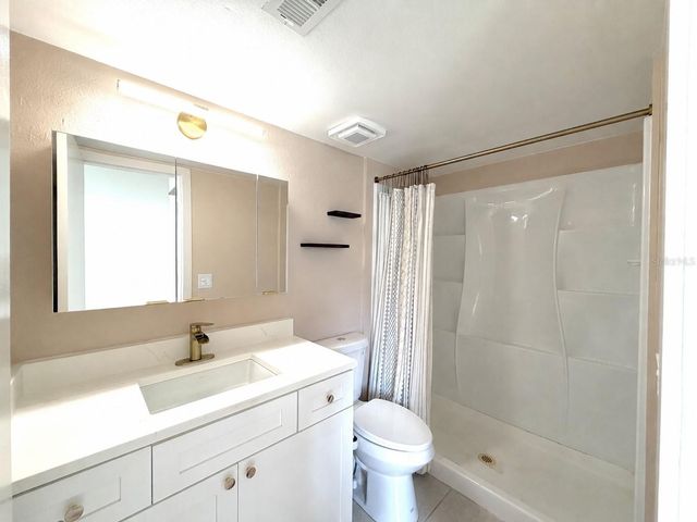 2067 HUNTERS GLEN DRIVE 312, Dunedin, FL 34698