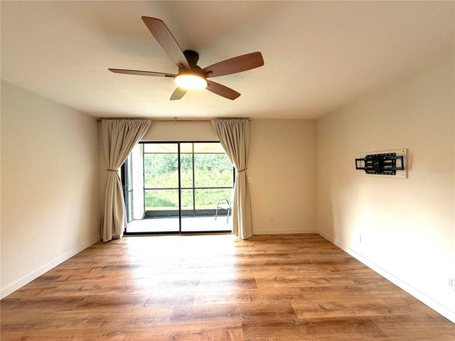 2067 HUNTERS GLEN DRIVE 312, Dunedin, FL 34698