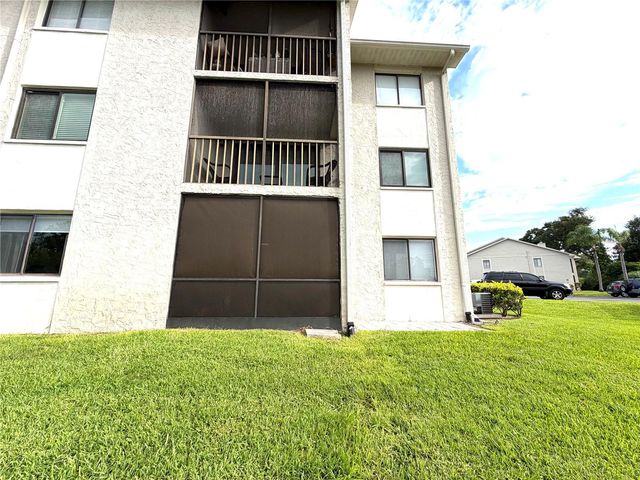 2067 HUNTERS GLEN DRIVE 312, Dunedin, FL 34698