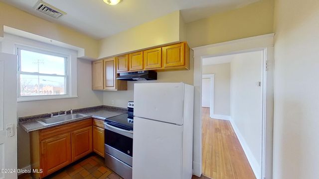 469 Delaware Avenue Apt A, Albany, NY 12209