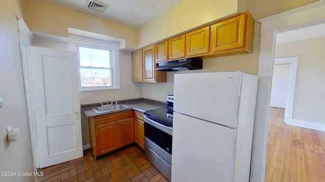 469 Delaware Avenue Apt A, Albany, NY 12209
