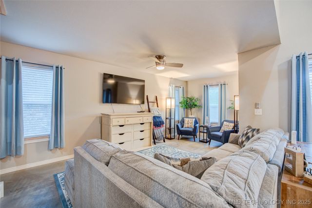 555 Williams Drive, Eufaula, OK 74432