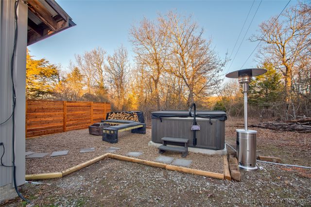 555 Williams Drive, Eufaula, OK 74432