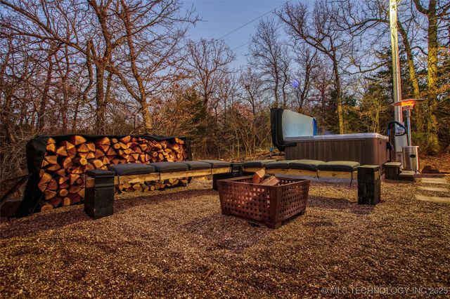 555 Williams Drive, Eufaula, OK 74432