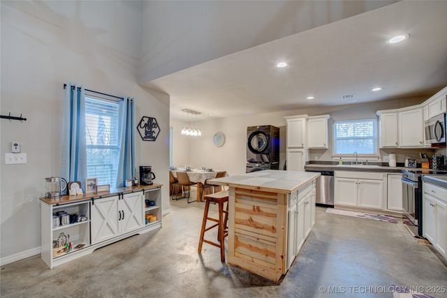 555 Williams Drive, Eufaula, OK 74432