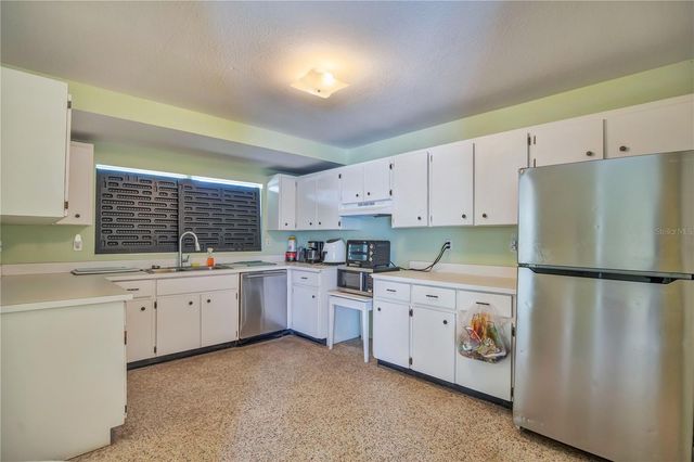 5701 PADGETT CIRCLE, Orlando, FL 32839