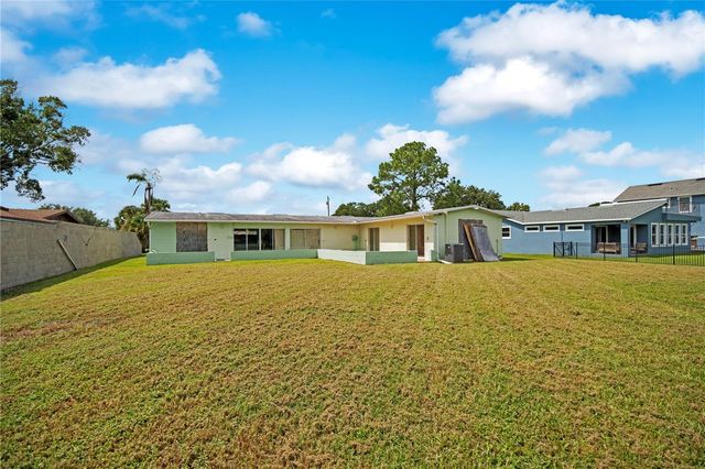 5701 PADGETT CIRCLE, Orlando, FL 32839