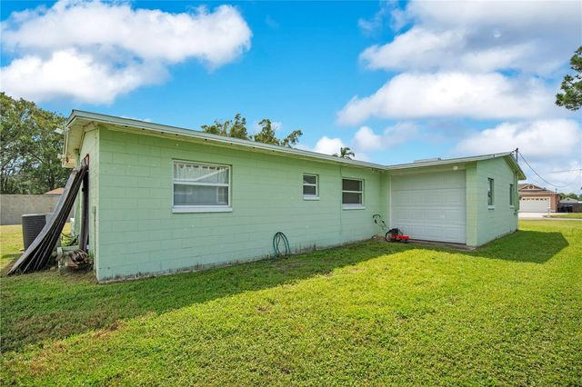 5701 PADGETT CIRCLE, Orlando, FL 32839