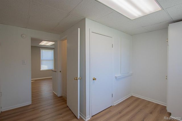 22871 Hayes Avenue, Eastpointe, MI 48021