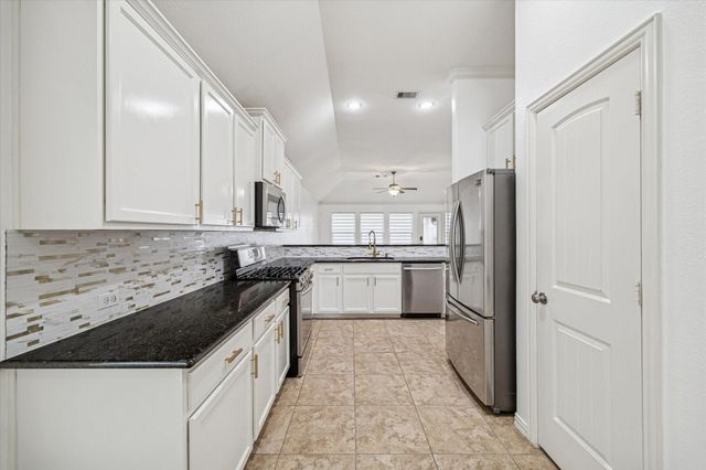 4339 Ambrosia Lane, Baytown, TX 77521