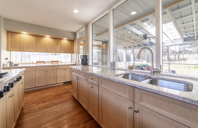 1050 Coolwood Drive, Valparaiso, IN 46385