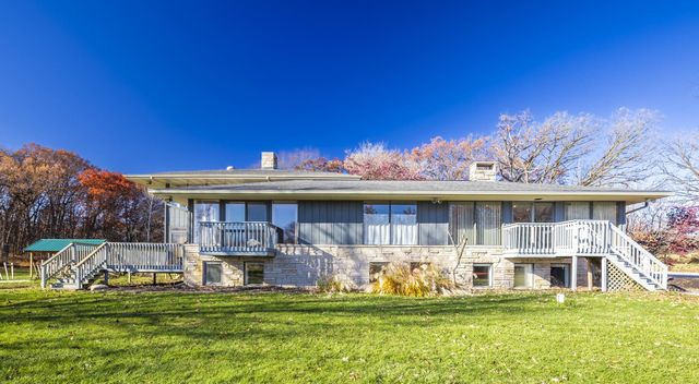 1050 Coolwood Drive, Valparaiso, IN 46385