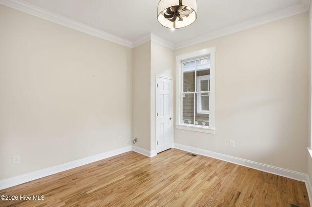 505 S 5th Avenue, Wilmington, NC 28401