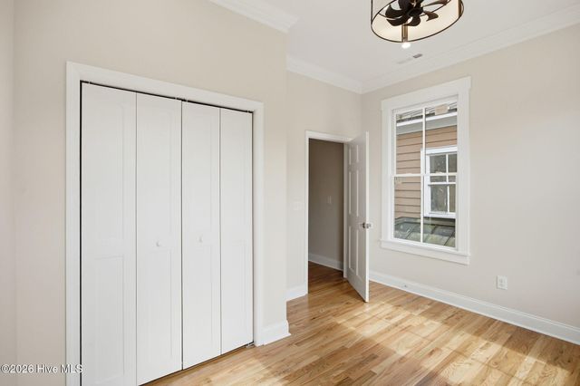 505 S 5th Avenue, Wilmington, NC 28401