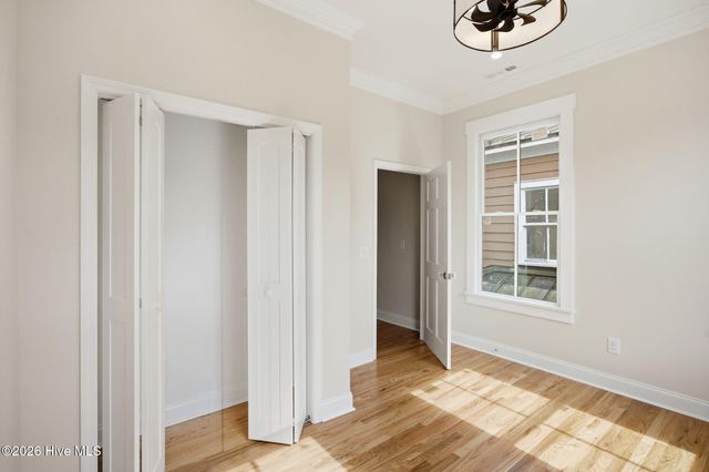 505 S 5th Avenue, Wilmington, NC 28401