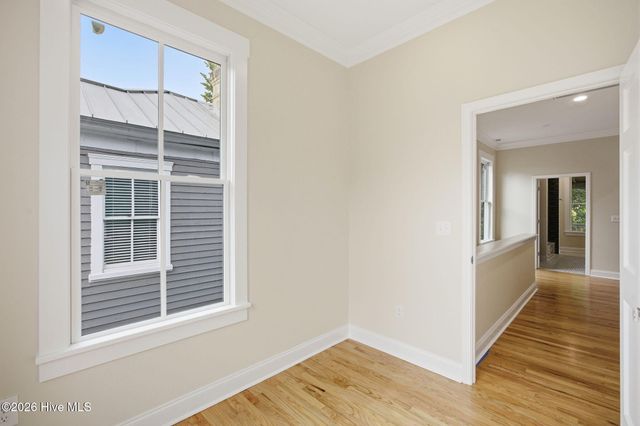505 S 5th Avenue, Wilmington, NC 28401