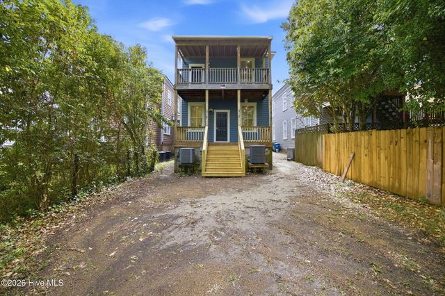 505 S 5th Avenue, Wilmington, NC 28401